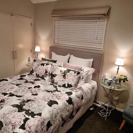 Haven Sanctuary Suite With Private Entrance